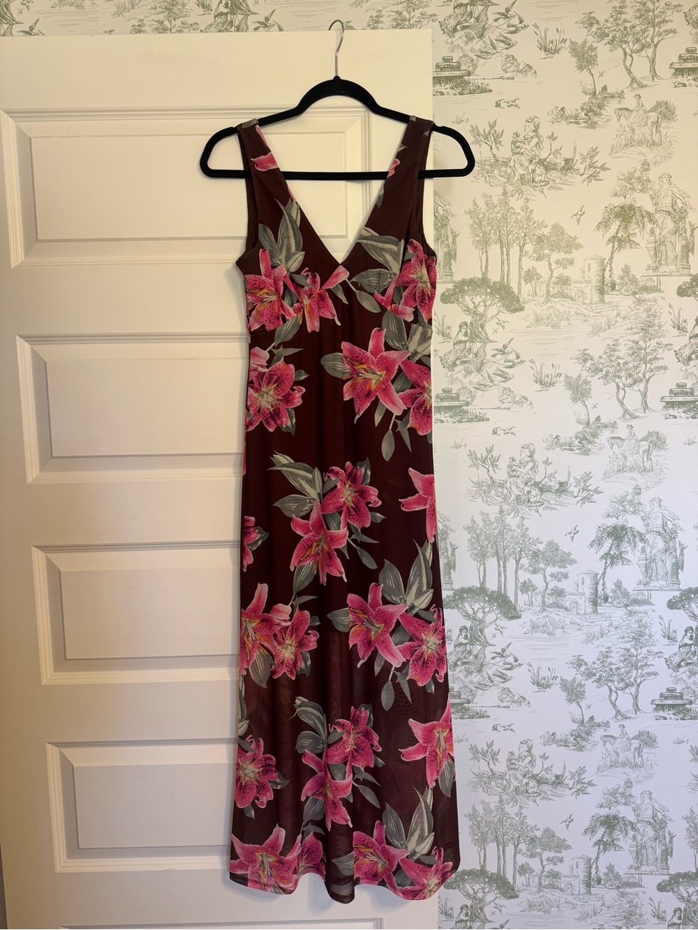 Floral V-Neck Maxi Dress in Brown and Pink